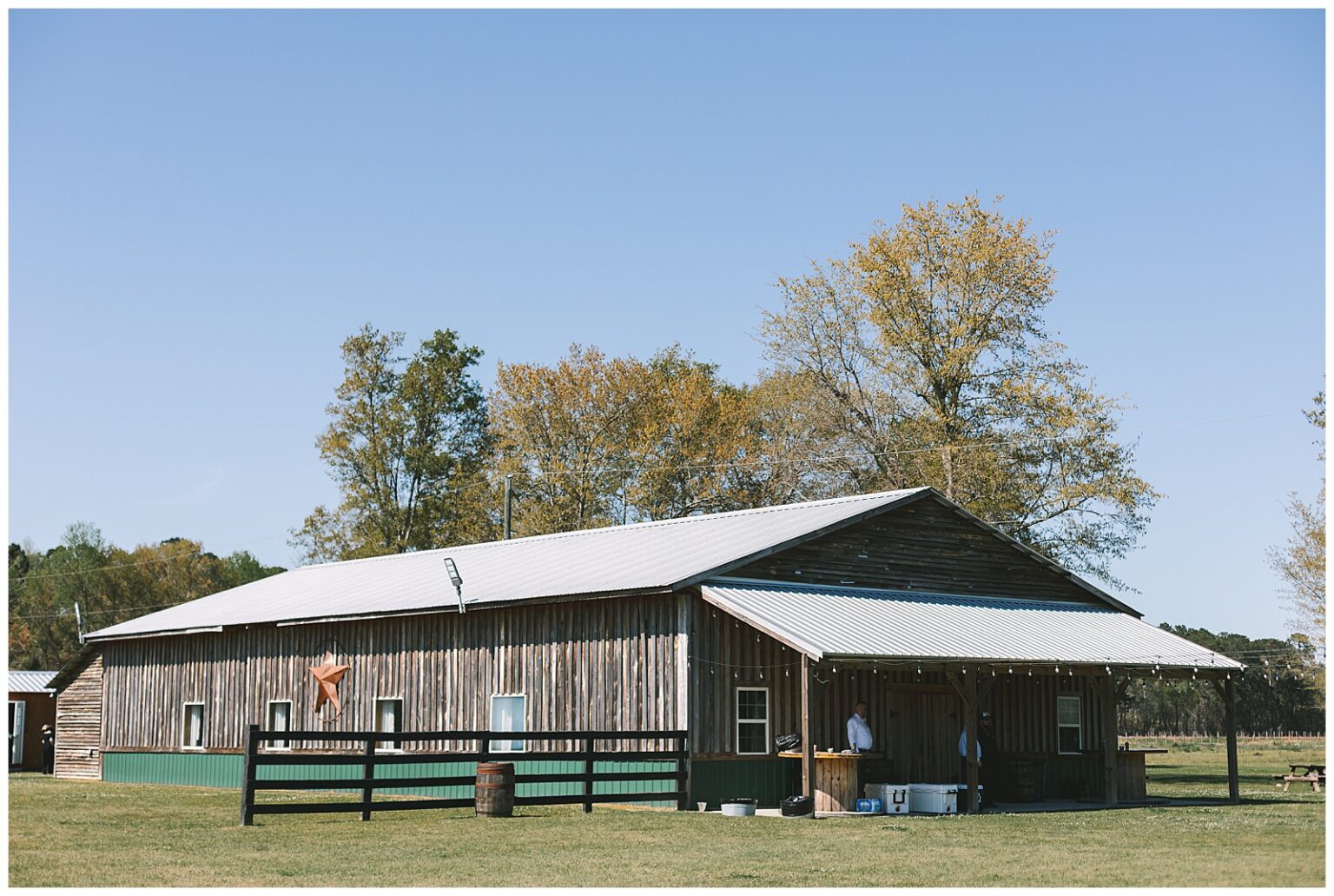 Will & Megan, Barn at Reeves Farm Wedding - Carrie Patricia Studios